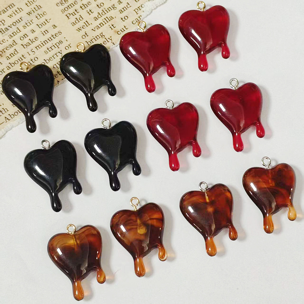 Resin Art Keychain - 10pcs Drop Blood Heart-shaped Resin Charms