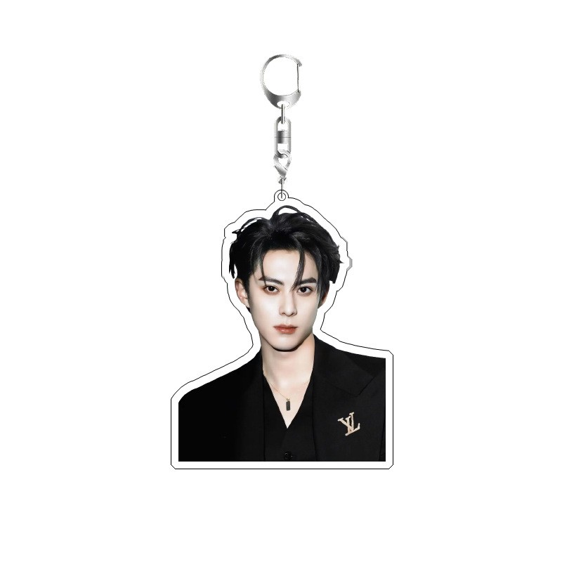 Dylan Wang Cute Boy Actor Keyc - Resin Art Keychain ulasan dan harga