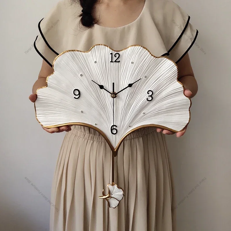 Modern Decoration Wall Clocks  - Resin Art Wall Clock ulasan dan harga